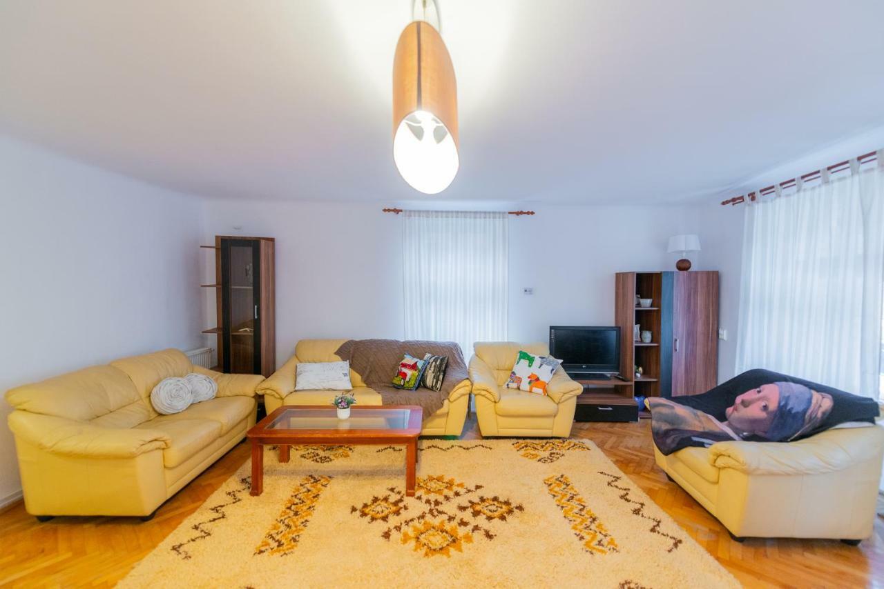 Pine House Lejlighed Braşov Eksteriør billede